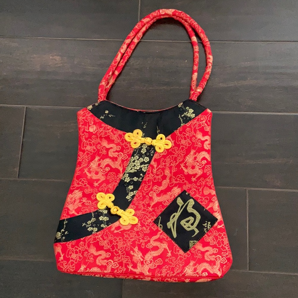 New Japanese purse never worn so chic and cute